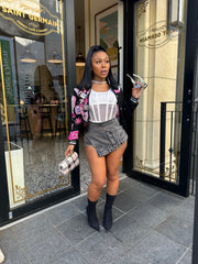 Cargar imagen en el visor de la galería, Cubierta del libro Burn