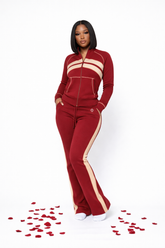 Red Velvet Waffle knit