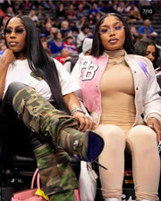 Cargar imagen en el visor de la galería, Chaqueta universitaria de plástico